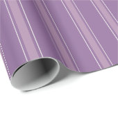 Lila und Helllila Streifen Geschenkpapier (Rolleneckpunkt)
