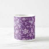 Lila und lavendelfarbenes Blumenmuster Kaffeetasse (Mittel)