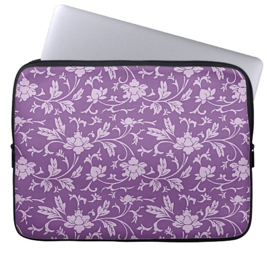 Lila und lavendelfarbenes Blumenmuster Laptopschutzhülle (Vorderseite)
