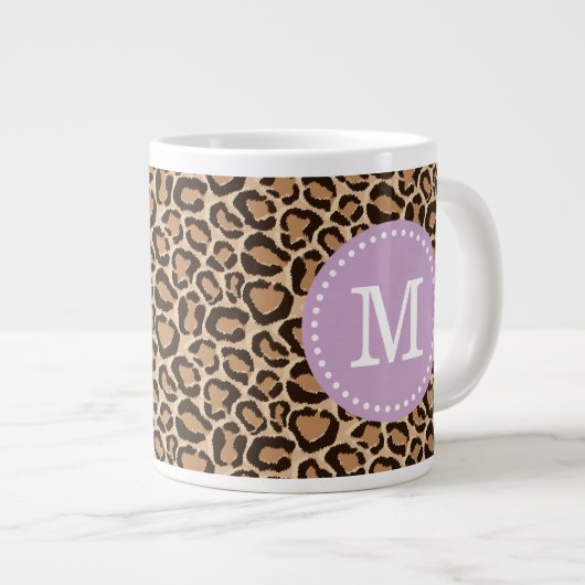 Lila und leopard Print Custom Monogram Jumbo-Tasse (Vorderseite Rechts)