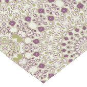 Lila und Olive Geometric Mandala Pattern Mittelgroßer Tischläufer (Ecke)