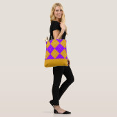 Lila und orange Raute Tasche (Am Model)