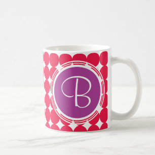 Lila und Red Polka Dot Monogramm Kaffeetasse