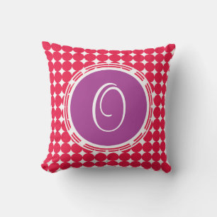 Lila und Red Polka Dot Monogramm Kissen