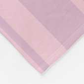 Lila- und Rosa-Linienmuster Fleecedecke (Ecke)