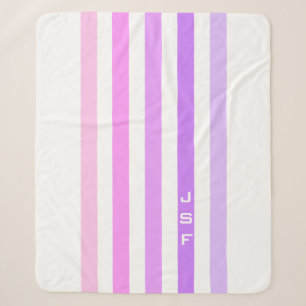 Lila und Rosa vertikale Streifenmonogramm Sherpadecke