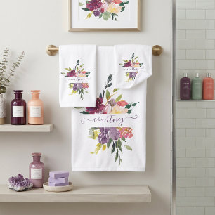 Lila und rote Aquarell-Blumen personalisiert   Badhandtuch Set