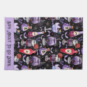 Lila und rote Halloween-Cocktails und -Tränke Geschirrtuch (Horizontal)