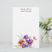 Lila und rote Iris personalisiert Briefpapier (Stehend Vorderseite)