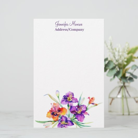 Lila und rote Iris personalisiert Briefpapier (Stehend Vorderseite)