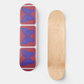 Lila und rote Schmetterlinge Skateboard (Vorderseite)
