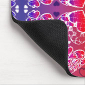 Lila und rotes, romantisches Herzmuster Mousepad (Ecke)