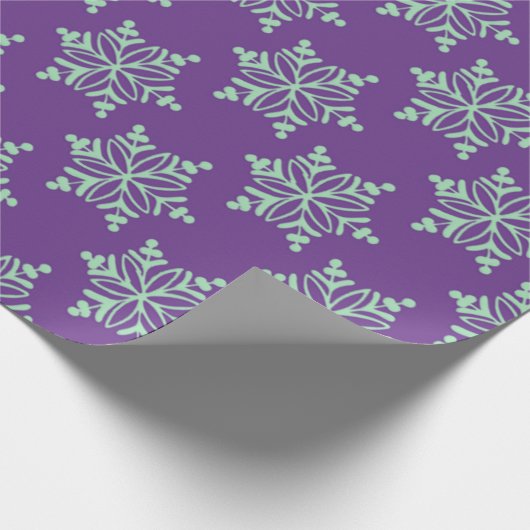 Lila und sage Snowflake Weihnachtswrapper Geschenkpapier (Ecke)