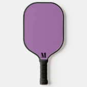 Lila und schwarz-moderne Monogramm Pickleball Schläger (Vorderseite)