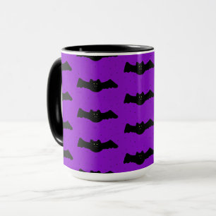 Lila und schwarze Halloween-Fledermäuse Tasse