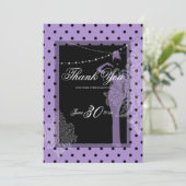 Lila und schwarze Polka Punkte Einladung (Stehend Vorderseite)