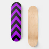 Lila und schwarze Zickzackskateboard-Plattform Skateboard (Vorderseite)