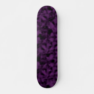 Lila und Schwarzes gesprenkelt Skateboard