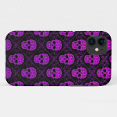 Lila und schwarzes Zuckerschädel-Muster Case-Mate iPhone Hülle (Rückseite (Horizontal))