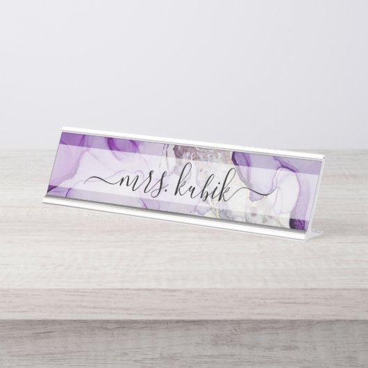 Lila und silberne Marmor personalisieren Schreibti Schreibtischnamensplakette (Vorderseite )