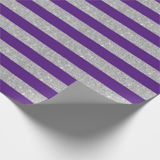 Lila und Silberstreifen-Glitzer-Schleifpapier Geschenkpapier (Ecke)
