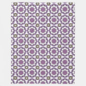 Lila und weiß geometrisch gemustert Fleece-Decke Fleecedecke (Vorderseite)