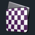 Lila und weiß laptopschutzhülle<br><div class="desc">Das lila und weiße Muster besteht aus Reihen abwechselnd weißer und dunkler lila Quadrate. Fühlen Sie sich frei, um das Produkt zu Ihrem eigenen machen. Digitales 9000 x 6000 Pixel Bild. Copyright ©2014 Claire E. Skinner, Alle Rechte vorbehalten. Um dieses Design auf anderen Artikeln zu sehen, klicken Sie auf den...</div>