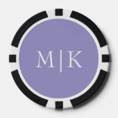 Lila und Weiß | Modernes Monogramm Pokerchips (Vorderseite)