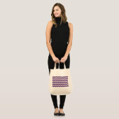 Lila und weiß Zigzag Tragetasche (Vorderseite (Model))
