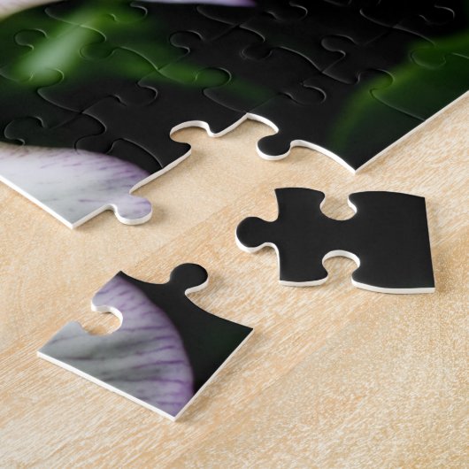 Lila und weiße Blume Iris Puzzle (Seite)