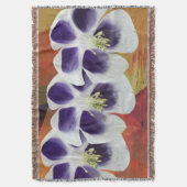 Lila und weiße Blume Kehle Decke (Vorderseite Vertikal)