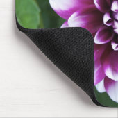 Lila und weiße Dahlie Mousepad (Ecke)