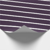 Lila und weiße Diagonalstreifen Geschenkpapier (Ecke)