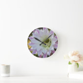 Lila und weiße Kaktus-Blume Runde Wanduhr (Zuhause)