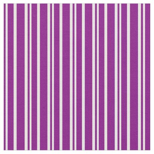 Lila und weiße Linien Stoff (Nahaufnahme)