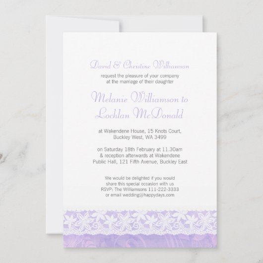 Lila und weiße Spitzen-Hochzeitsfeier Einladung (Rückseite)