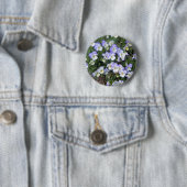 Lila und weiße Stiefmütterchen Button (Beispiel)