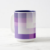 Lila und weiße Tasse (Vorderseite Links)