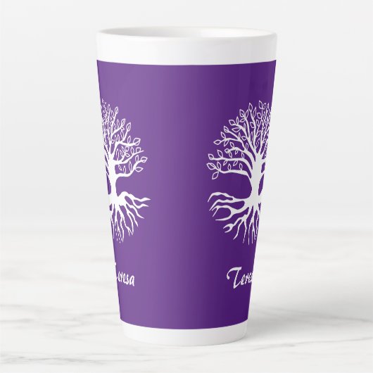 Lila und weißer Baum des Lebens Mit Monogramm Milchtasse (Vorderseite)