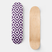 Lila und weißer Meander Skateboard (Vorderseite)