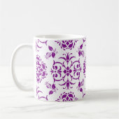 Lila und weißes Damasdesign Kaffeetasse (Links)