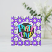 Lila und weißes Volleyballmuster Einladung (Stehend Vorderseite)