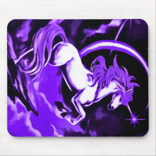 Lila Unicorn-Spritzpistolen-Kunst Mousepad