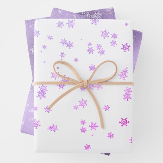 Lila Urlaub Schneeflocken Weihnachten Geschenkpapier Set (Beispiel)
