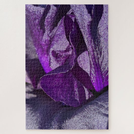 Lila Velvet Iris Puzzle (Vertikal)