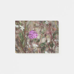 Lila Verbena und weiße Nadelkissen-Wildblumen Post-it Klebezettel