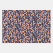 Lila Verpackungspapier mit Blumenmuster Geschenkpapier Set (Vorderseite)