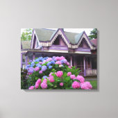 Lila Viktorianische Hütte - Martha's Vineyard Leinwanddruck (Vorderseite)