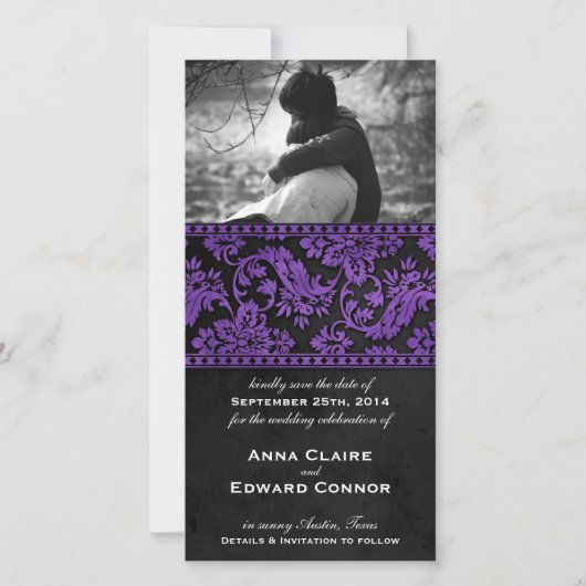 Lila Vintage Damassohle Save the Date (Vorderseite)