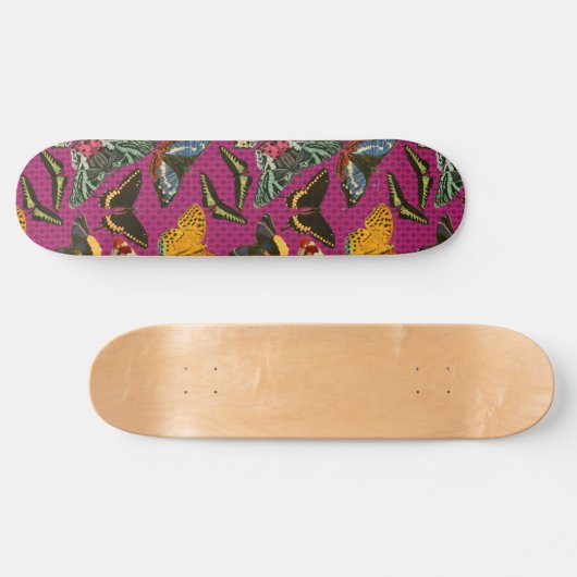 Lila Vintager Schmetterling Skateboard (Horizontal)